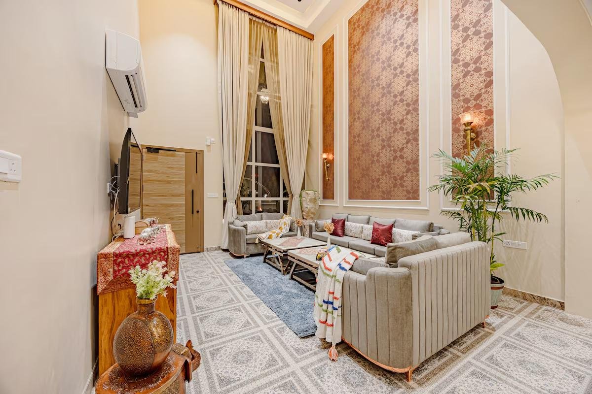 ELIVAAS Heaven in Hills Mountara 3bhk x Solis Nature