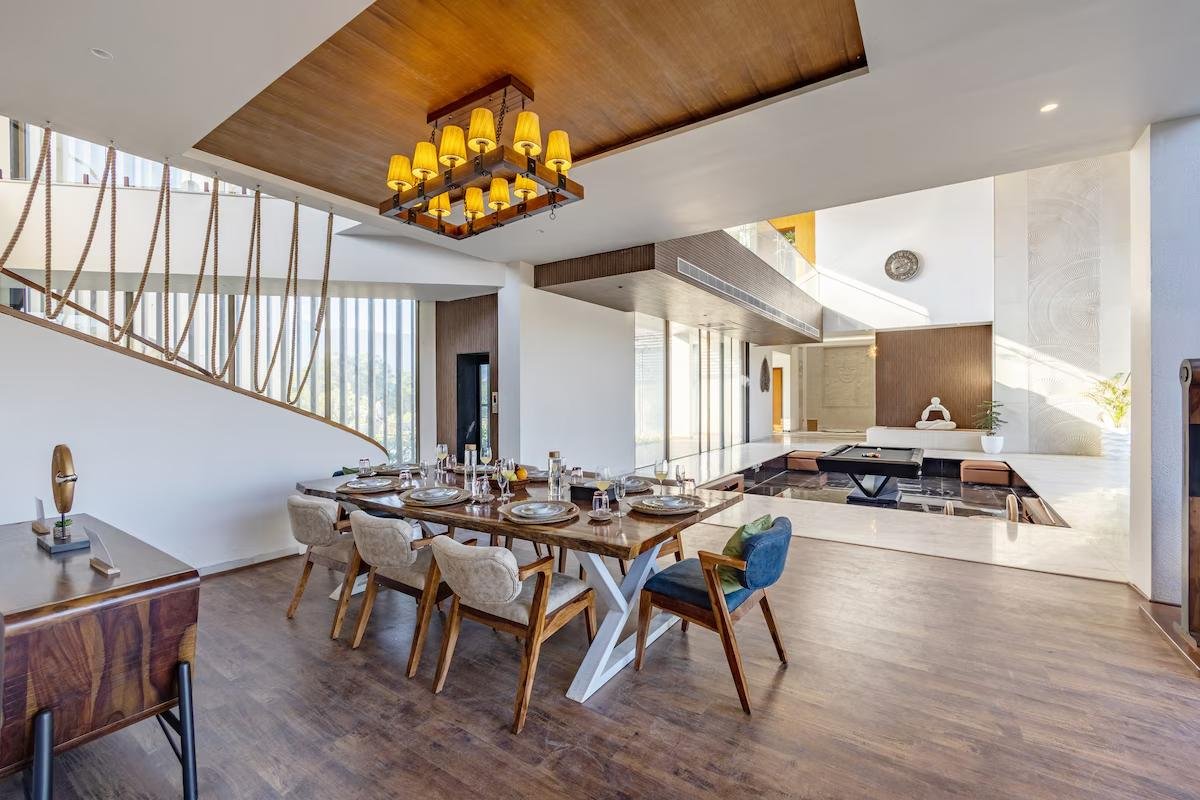 ELIVAAS privé Kvanya Mansion 5bhk x Solis Nature