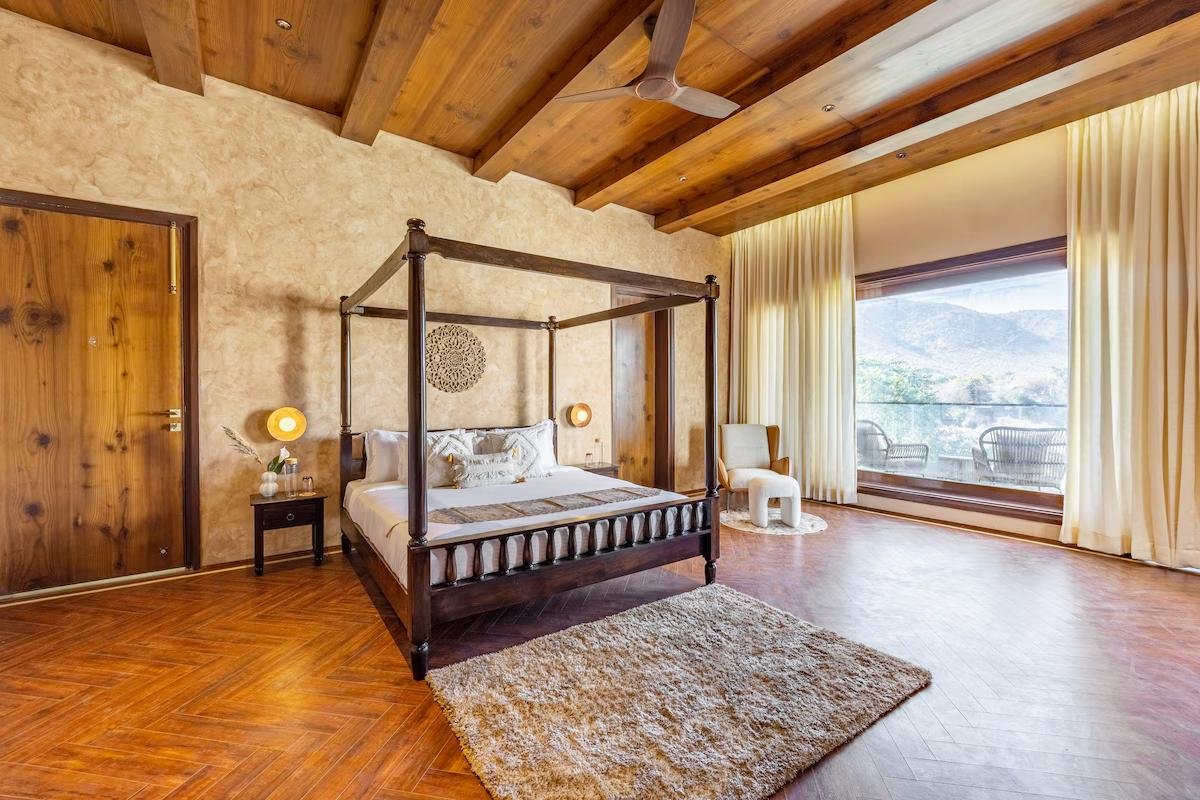 ELIVAAS privé Kvanya Mansion 5bhk x Solis Nature