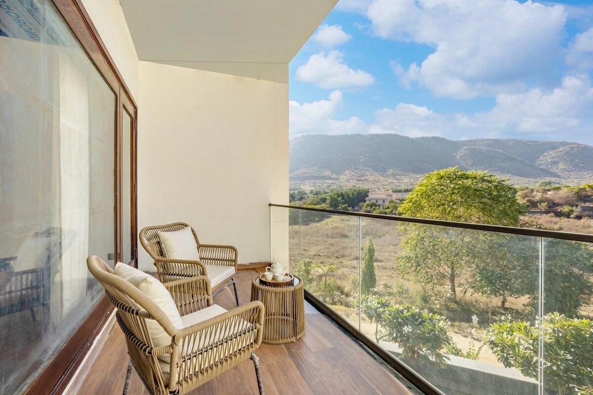 ELIVAAS privé Kvanya Mansion 5bhk x Solis Nature