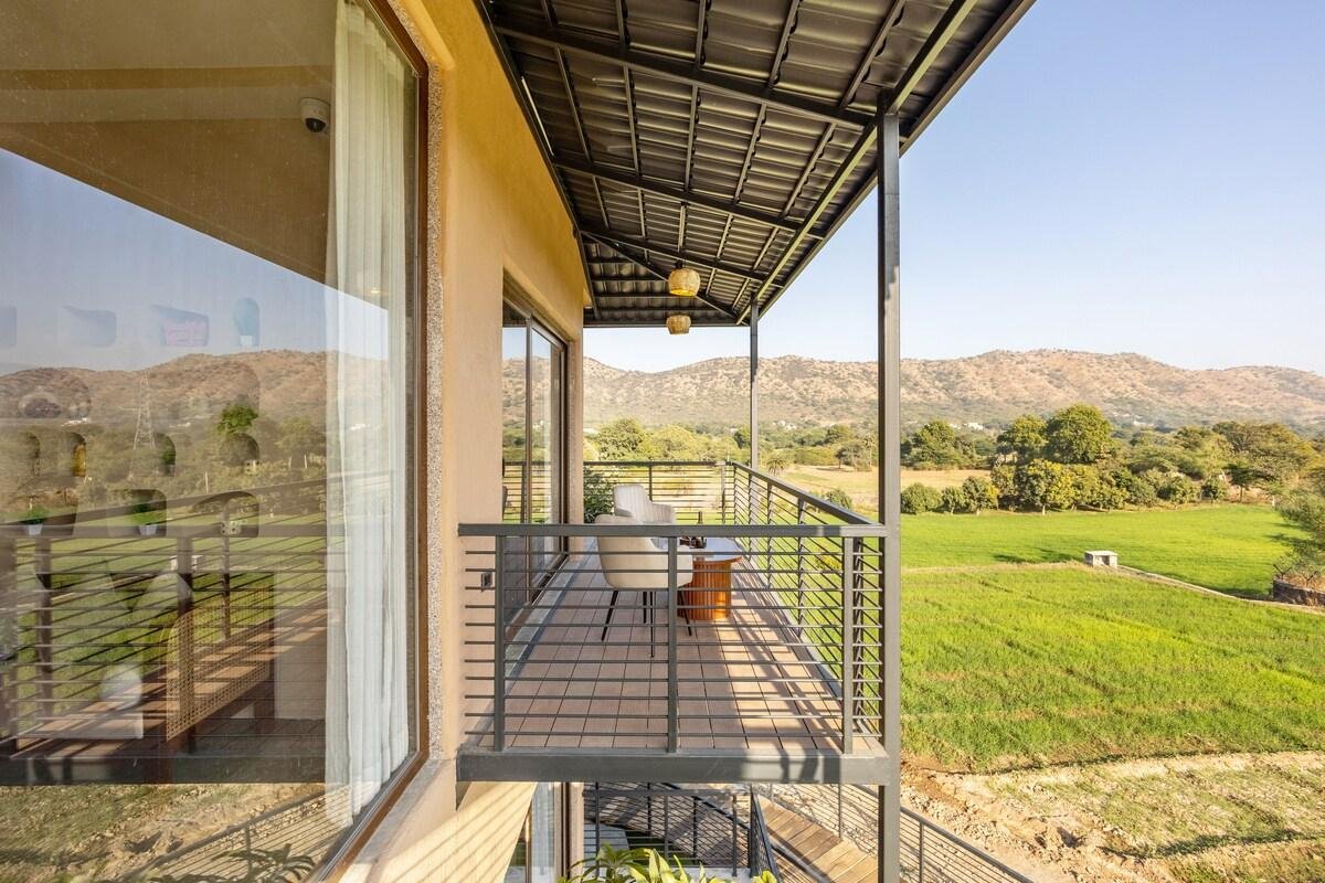 ELIVAAS Cows and Cuddles 4bhk x Solis Nature