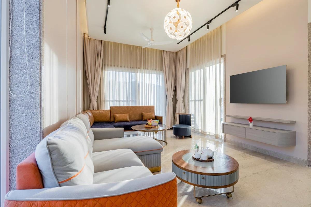 ELIVAAS Elite Sereno     4bhk x Solis Nature
