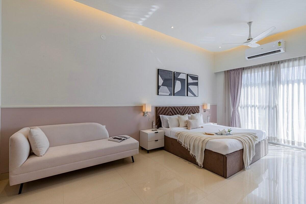 ELIVAAS Elite Sereno     4bhk x Solis Nature