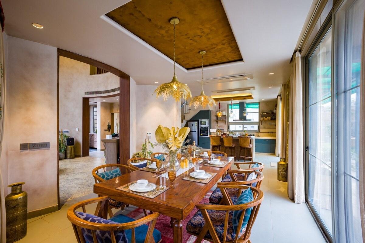 ELIVAAS Noah's Ark    3BHK x Solis Nature