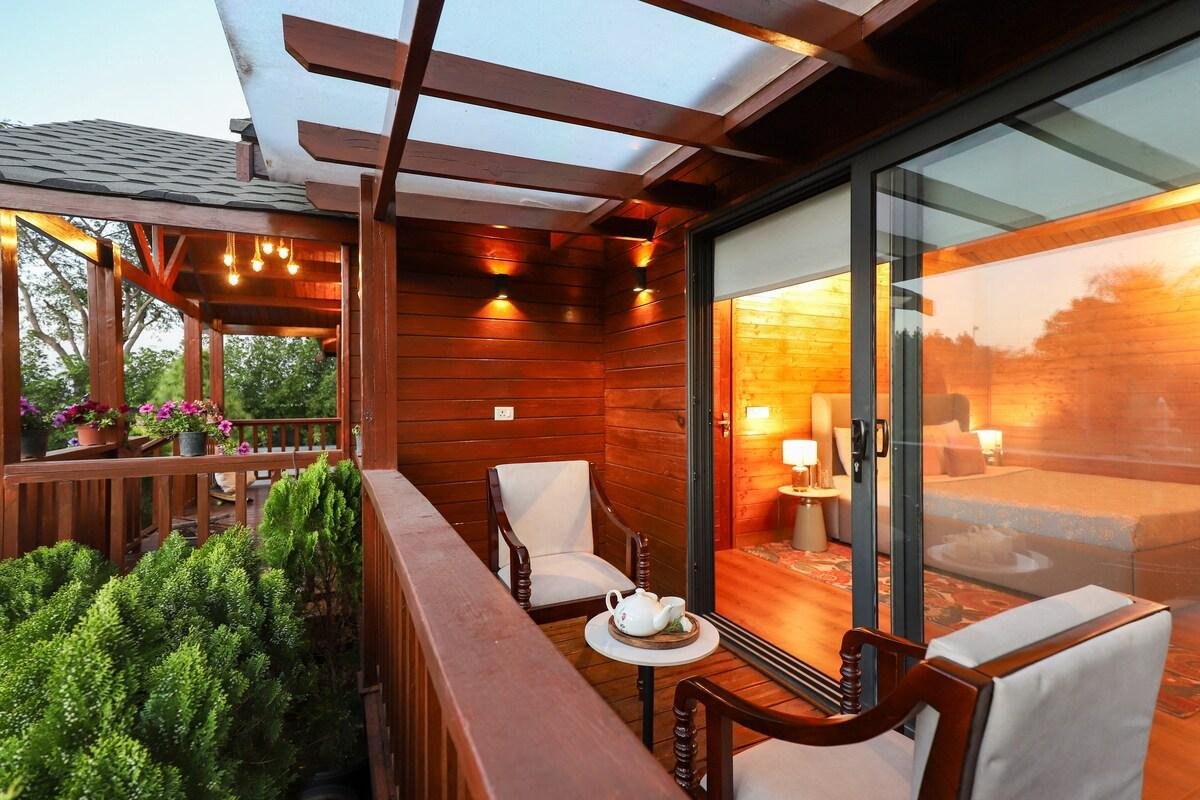 ELIVAAS Riveira Hills    3BHK x Solis Nature