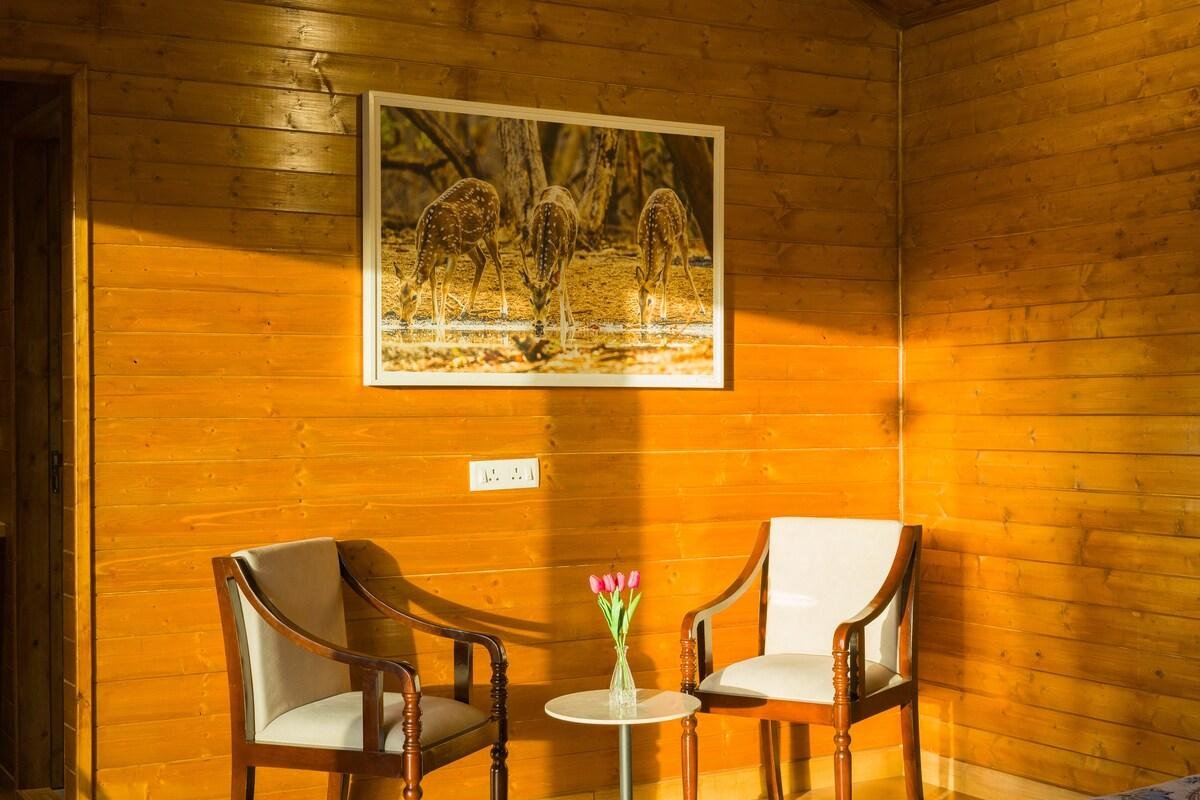 ELIVAAS Riveira Hills    3BHK x Solis Nature