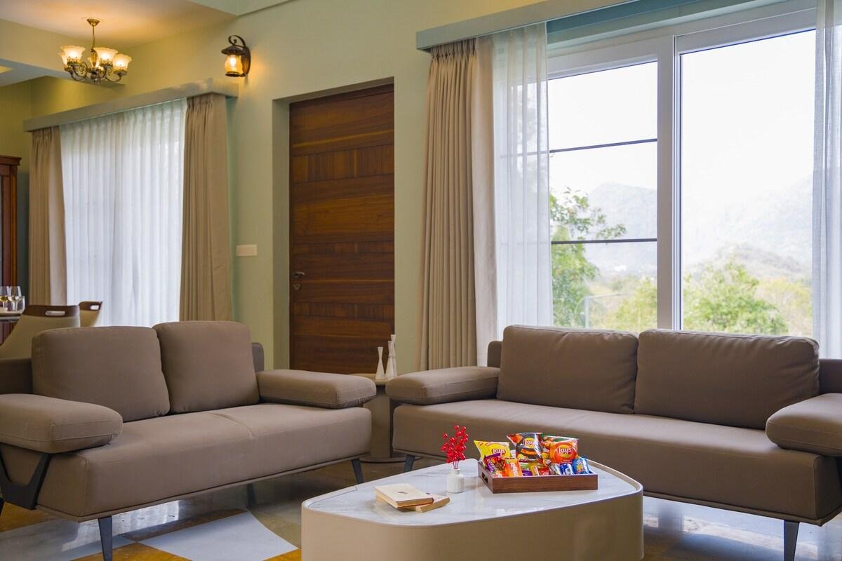 ELIVAAS Festiva Mansion     3Bhk x Solis Nature
