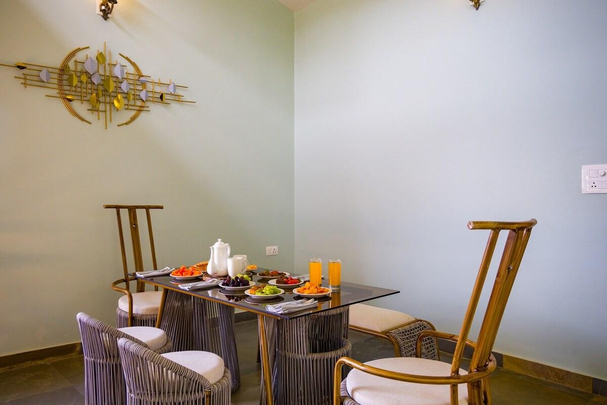 ELIVAAS Festiva Mansion     3Bhk x Solis Nature