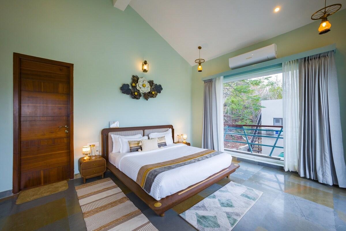 ELIVAAS Festiva Mansion     3Bhk x Solis Nature