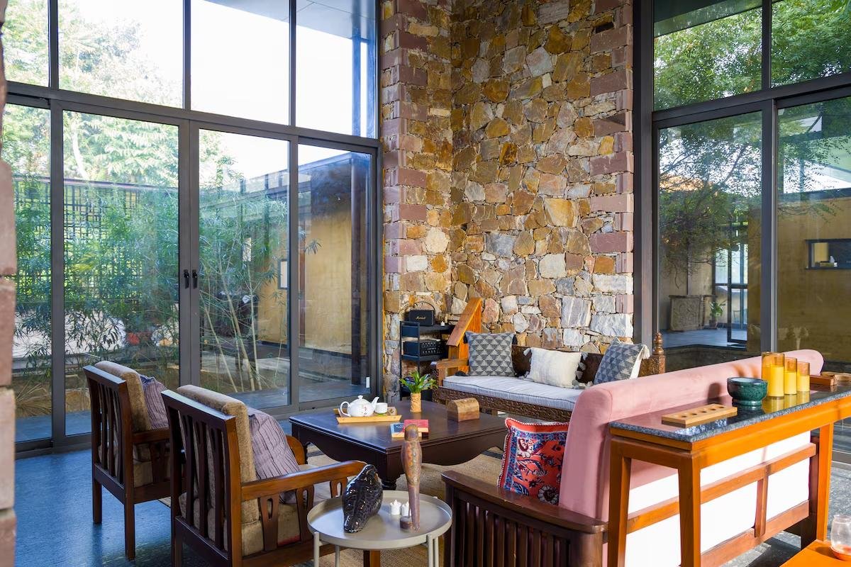 ELIVAAS Hari Bagh 4bhk x Solis Nature