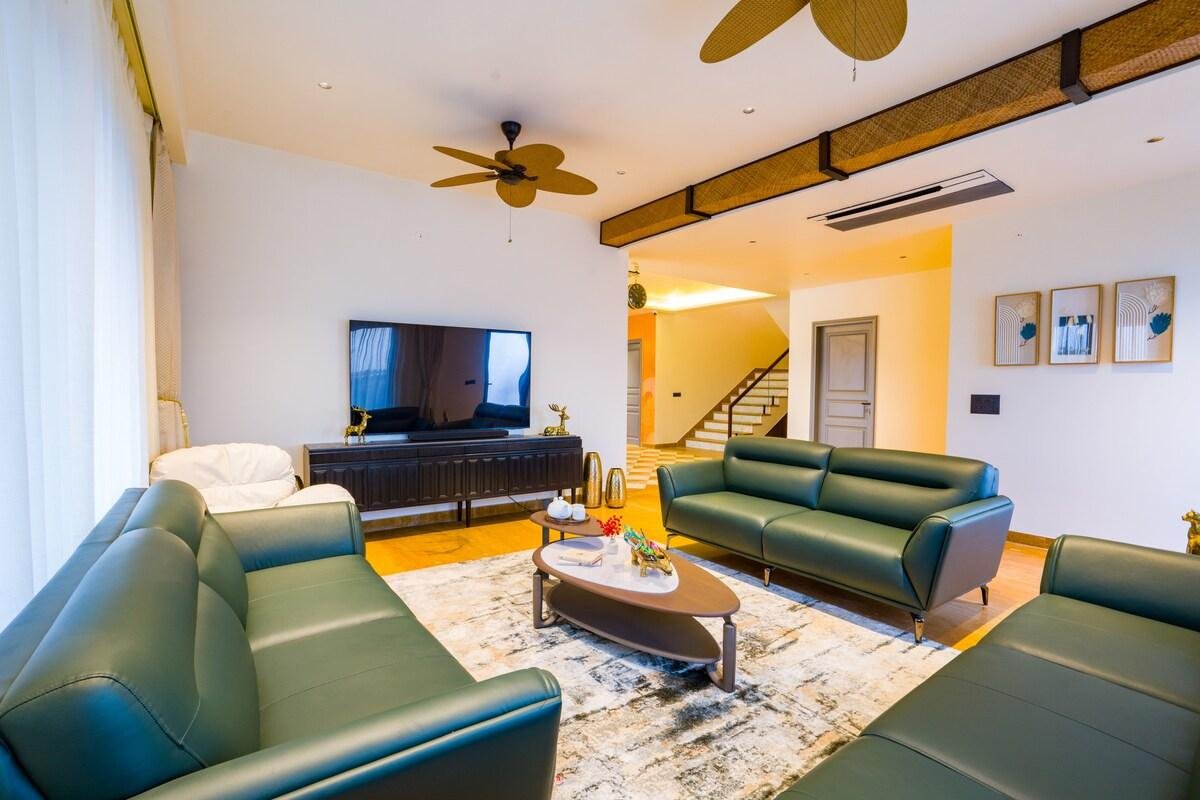 ELIVAAS The Kanota Retreat 4BHK x Solis Nature