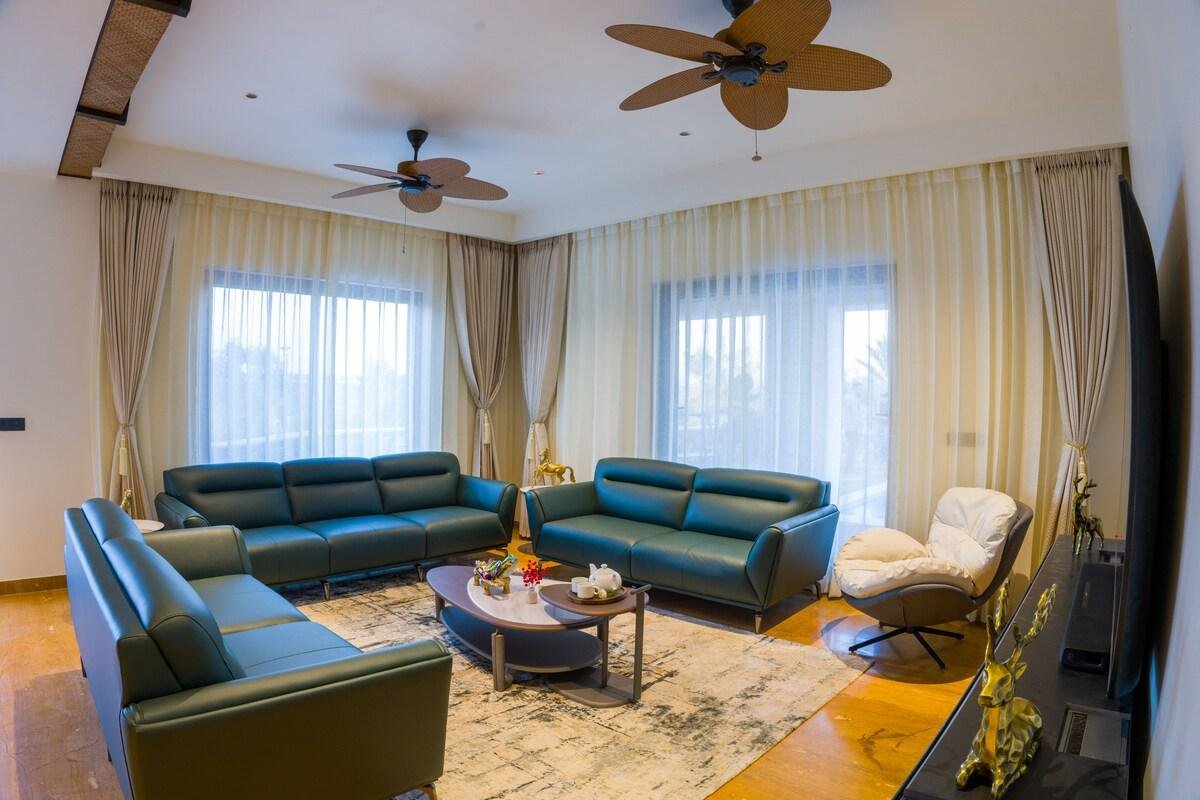 ELIVAAS The Kanota Retreat 4BHK x Solis Nature