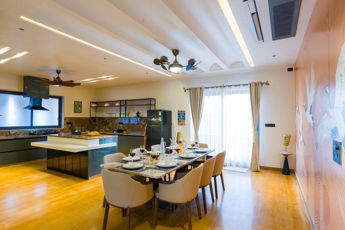 ELIVAAS The Kanota Retreat 4BHK x Solis Nature