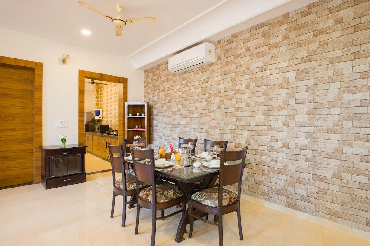 Alaya Stays Roohmon's Farm 5bhk x Solis Nature