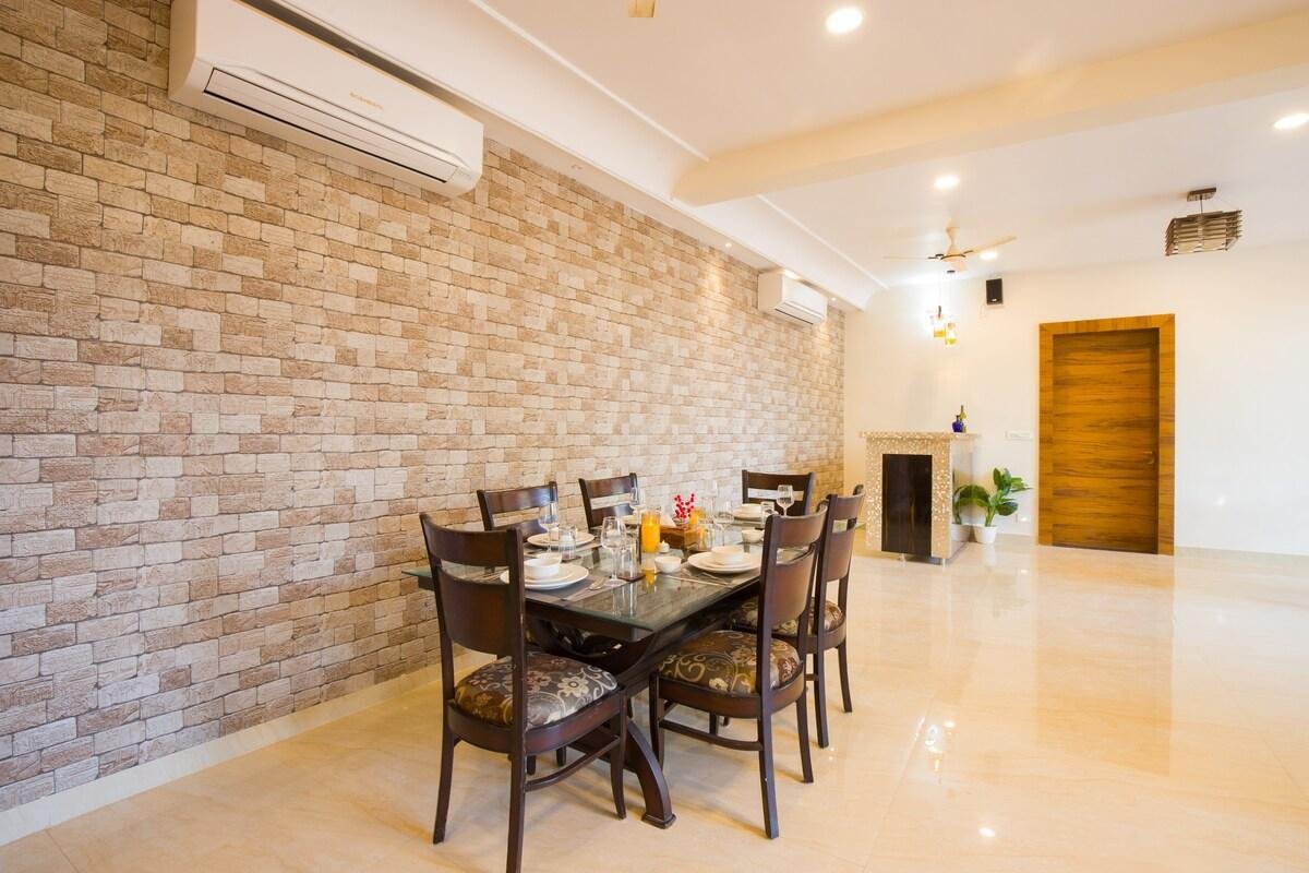Alaya Stays Roohmon's Farm 5bhk x Solis Nature