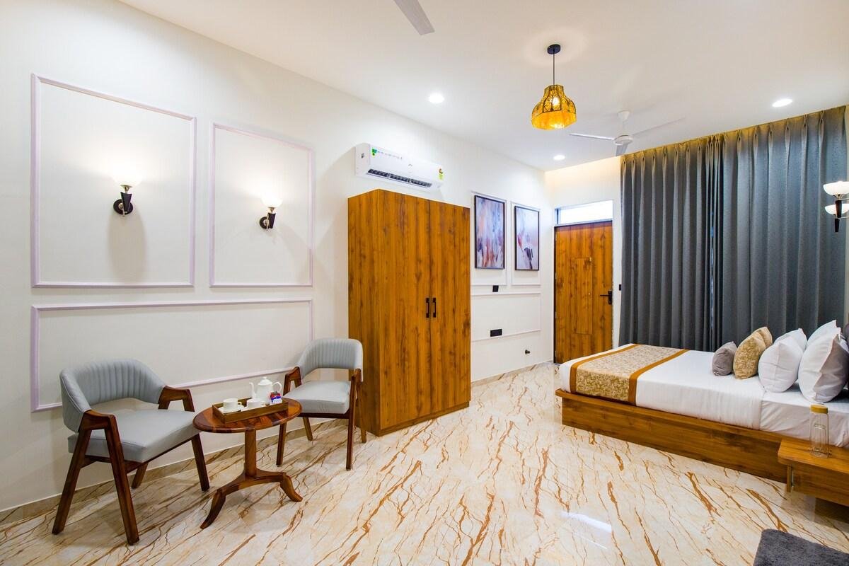 Alaya Stays Parvam Retreat  2 BHK x Solis Nature