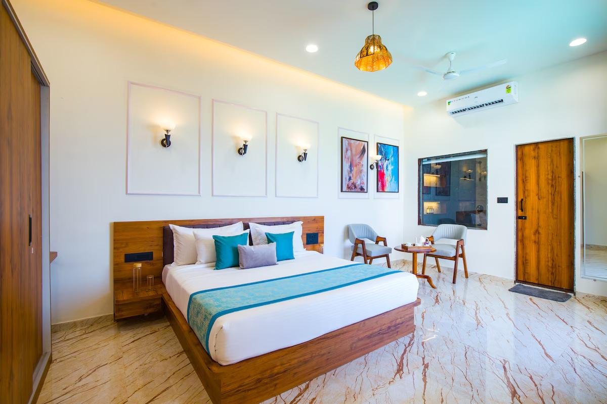 Alaya Stays Parvam Retreat  2 BHK x Solis Nature