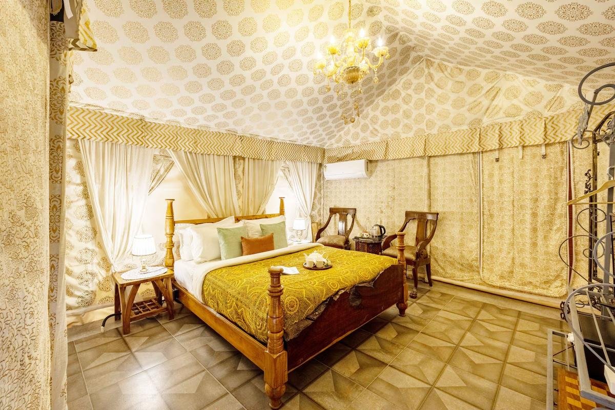 ELIVAAS Zephyr Classic Tent      Mussoorie x Solis Nature