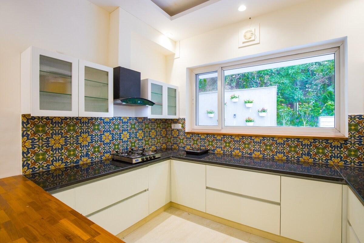 ELIVAAS Serenita Abode      3BHK x Solis Nature