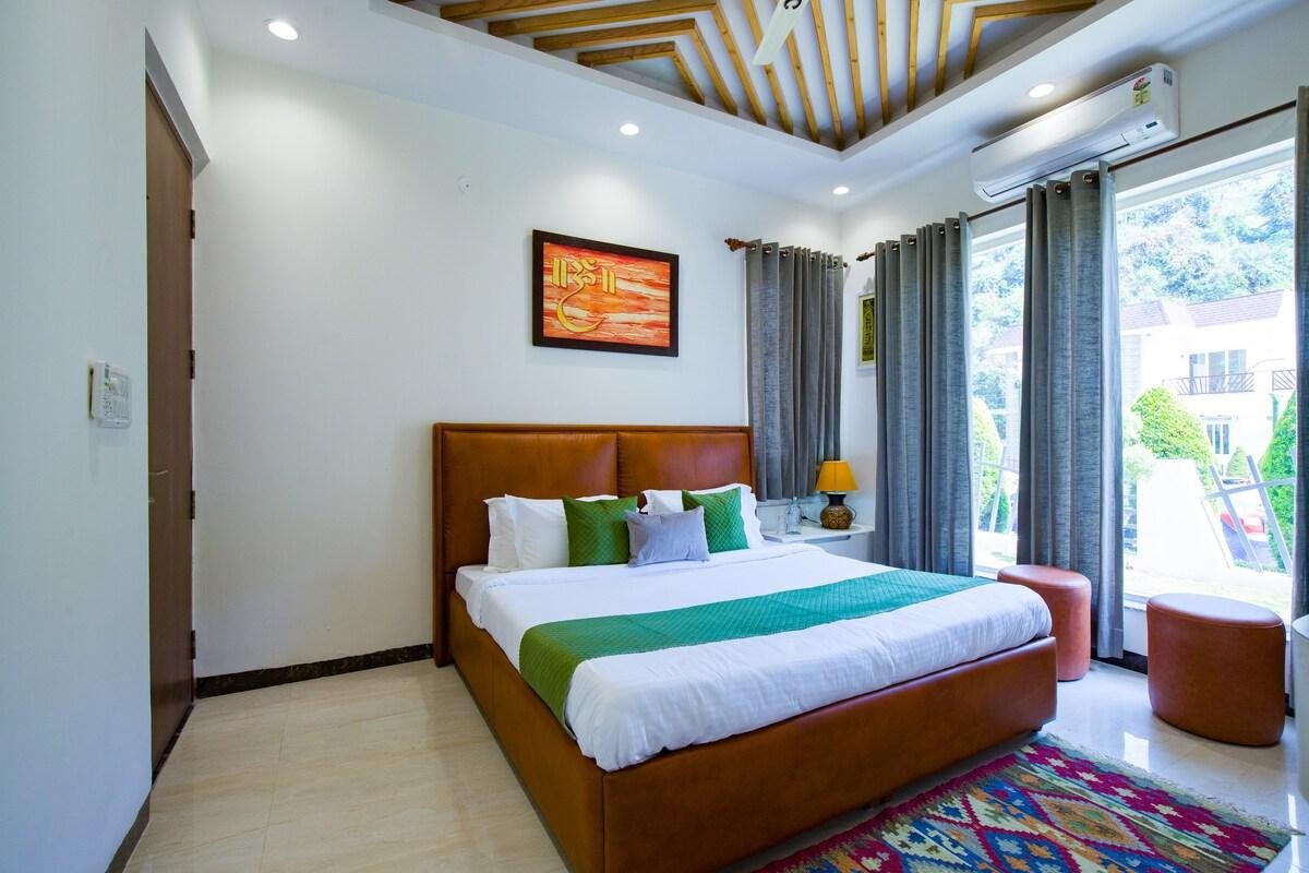 ELIVAAS Serenita Abode      3BHK x Solis Nature