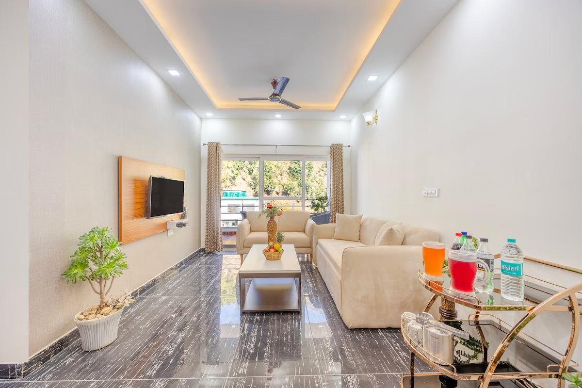Alaya Stays Kingdom Heartz 1bhk      Bhimtal x Solis Nature