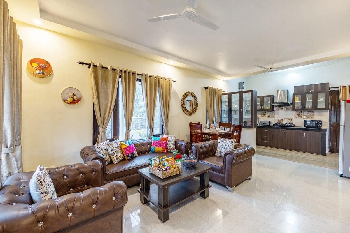 Alaya Stays Cozy Nest  2 BHK x Solis Nature