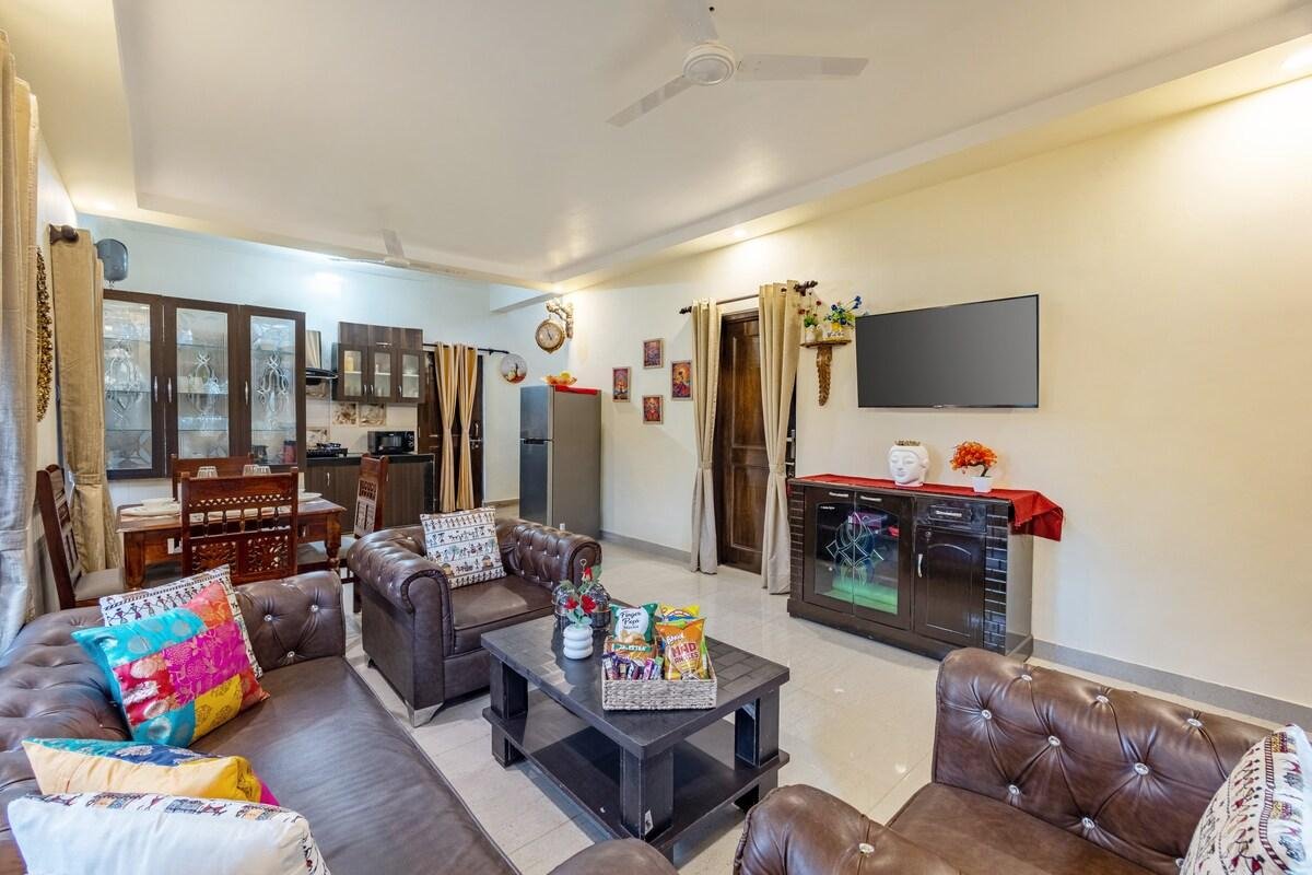Alaya Stays Cozy Nest  2 BHK x Solis Nature