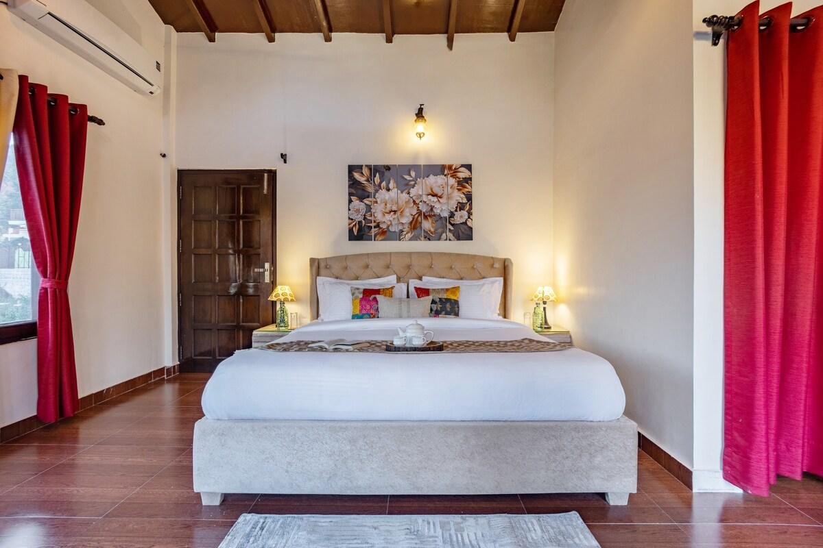 Alaya Stays Cozy Nest  2 BHK x Solis Nature
