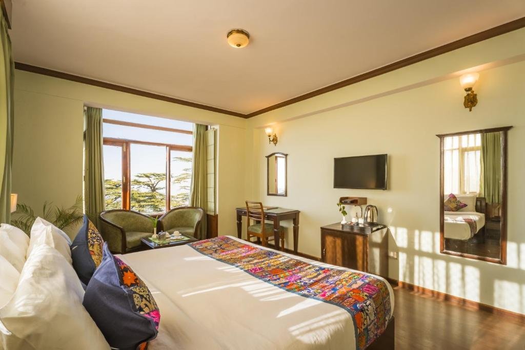 Tripli Hotels Le Royale, Shimla x Solis Nature
