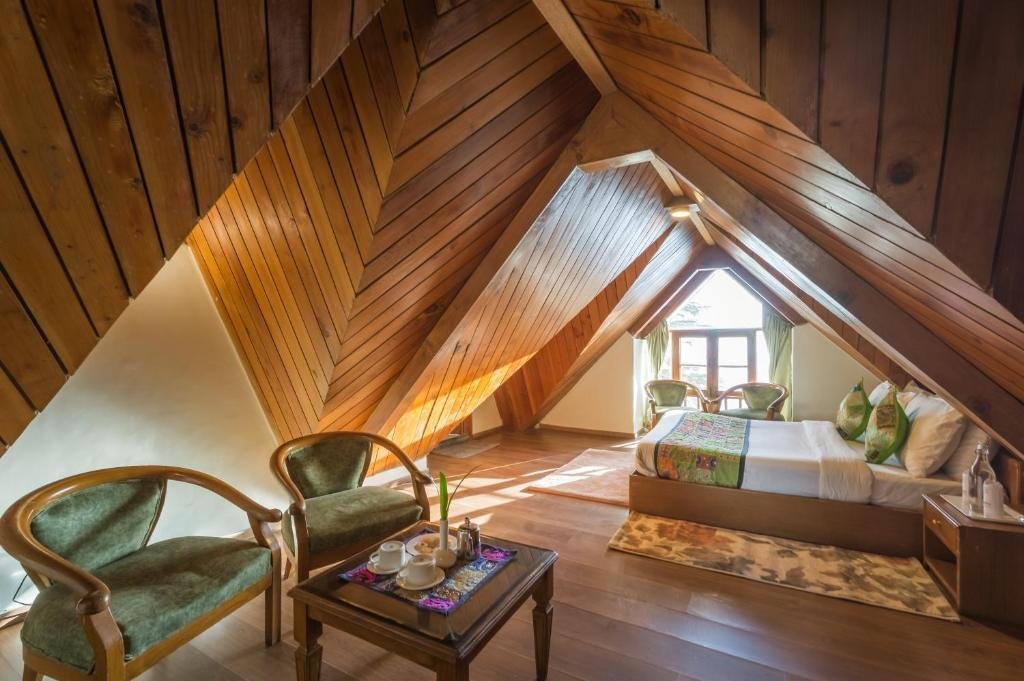 Tripli Hotels Le Royale, Shimla x Solis Nature