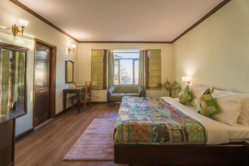 Tripli Hotels Le Royale, Shimla x Solis Nature