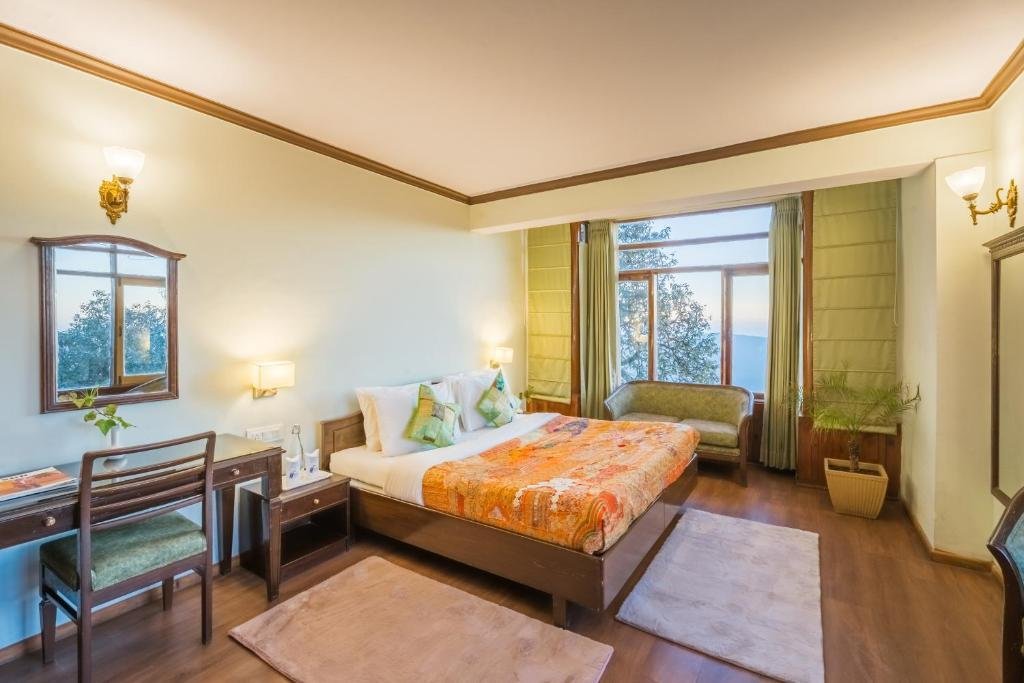 Tripli Hotels Le Royale, Shimla x Solis Nature