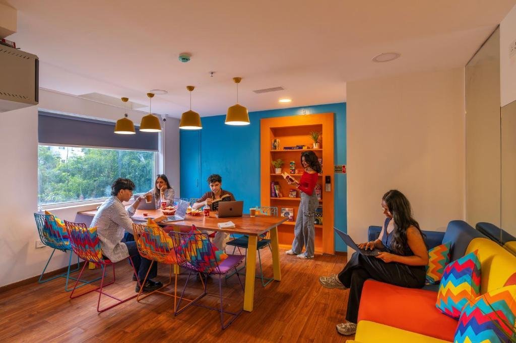 goSTOPS Bengaluru, Jayanagar -  - Private Rooms x Solis Nature