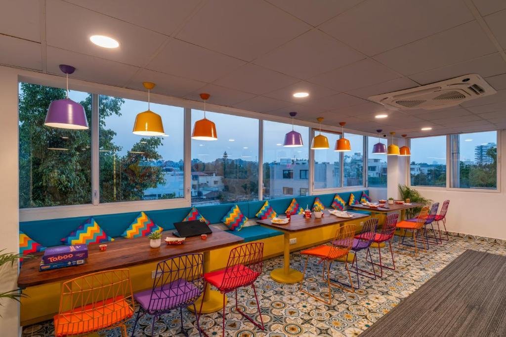 goSTOPS Bengaluru, Indiranagar -  - Private Rooms x Solis Nature
