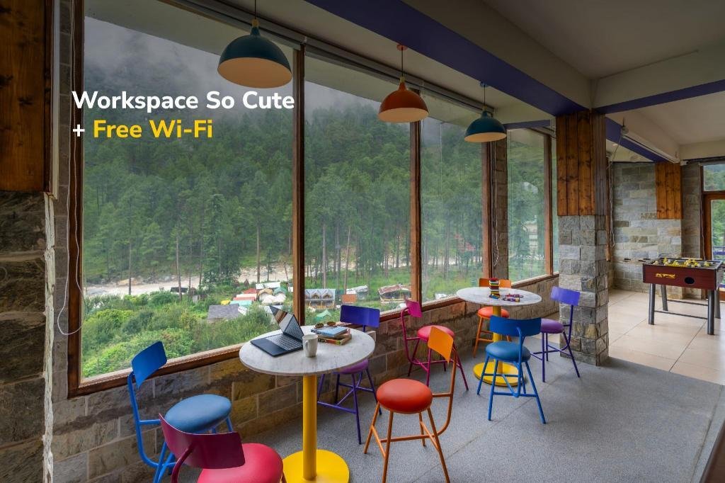 goSTOPS Kasol PLUS, Manikaran Road - Private Rooms & D x Solis Nature