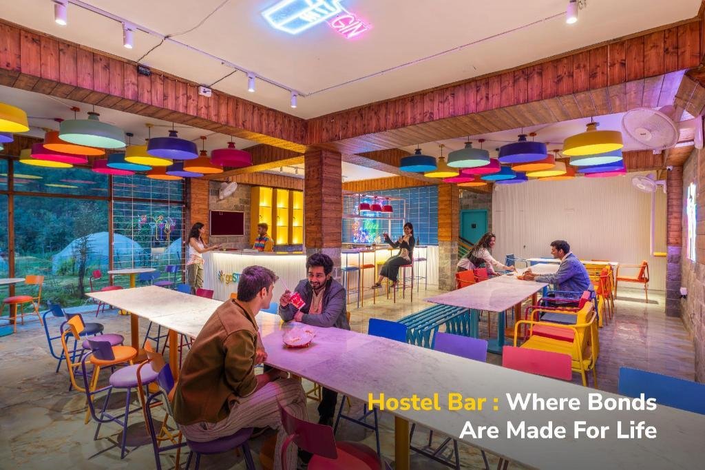 goSTOPS Kasol PLUS, Manikaran Road - Private Rooms & D x Solis Nature