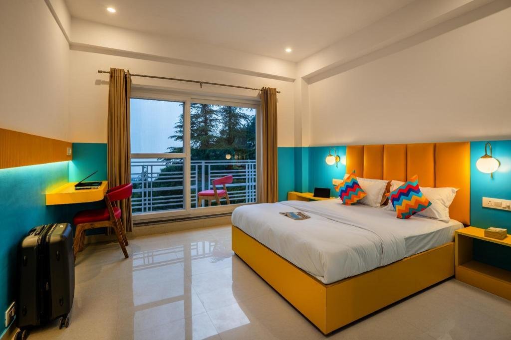 goSTOPS Mcleodganj , Bhagsu x Solis Nature
