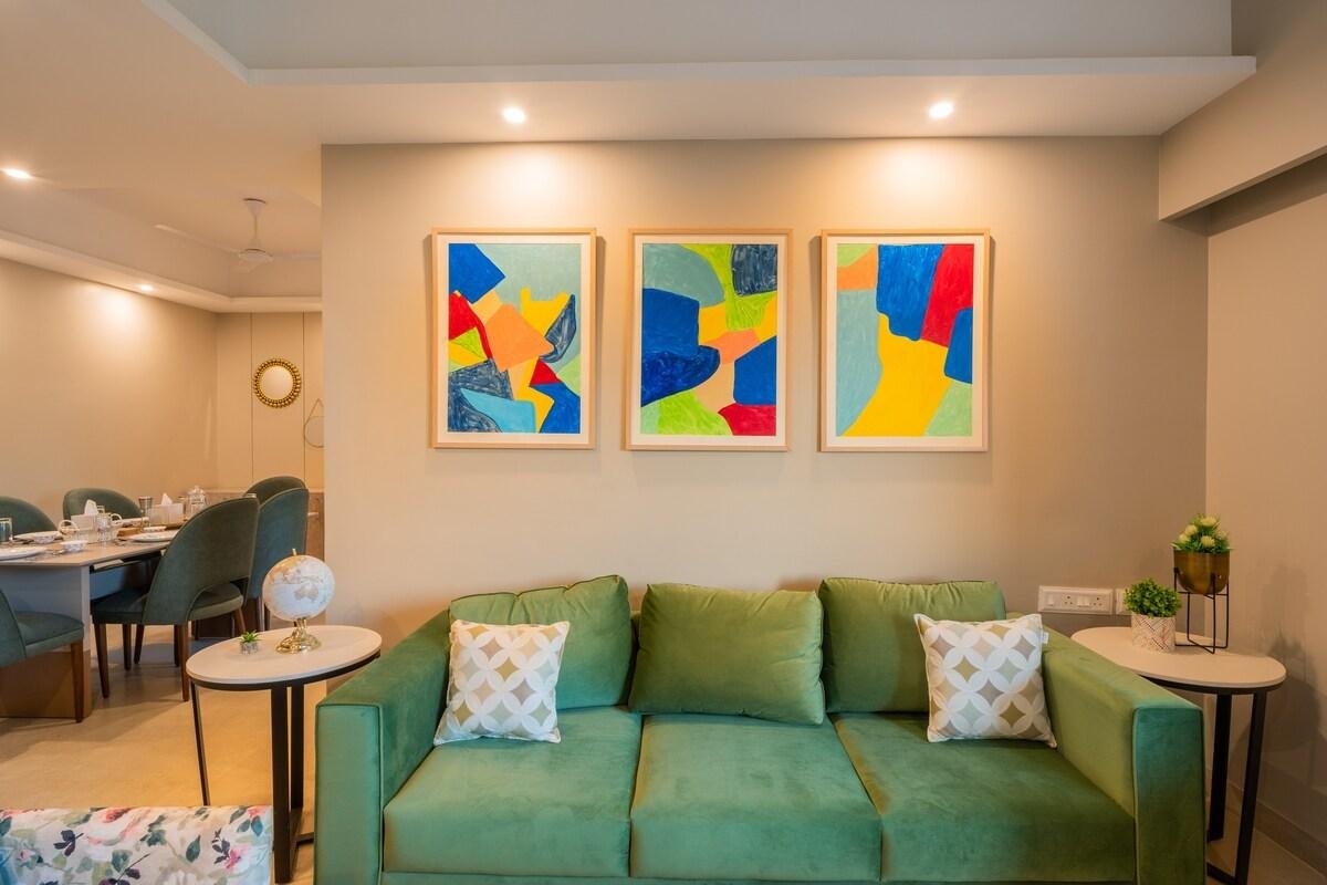 Alaya Stays Veera Marina Penthouse   3bhk x Solis Nature