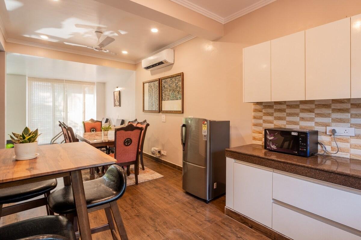 Alaya Stays Casa Bella Vista   3bhk x Solis Nature