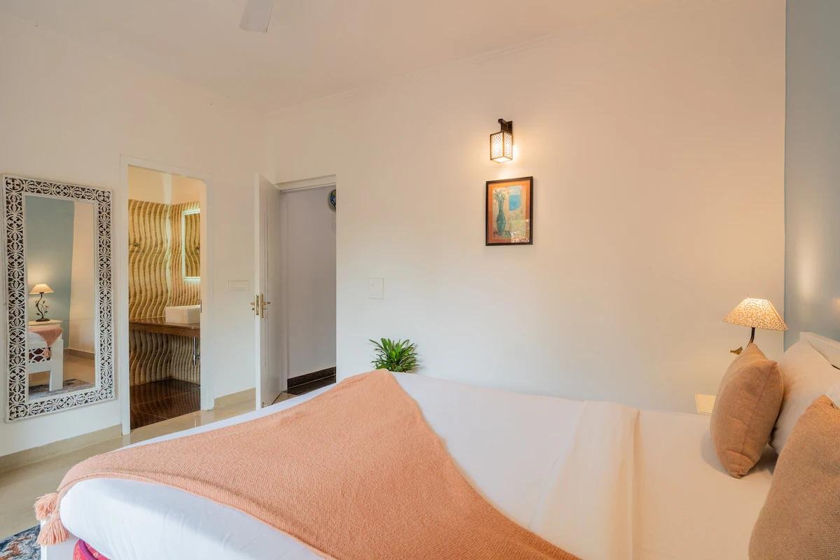 Alaya Stays Casa Bella Vista   3bhk x Solis Nature
