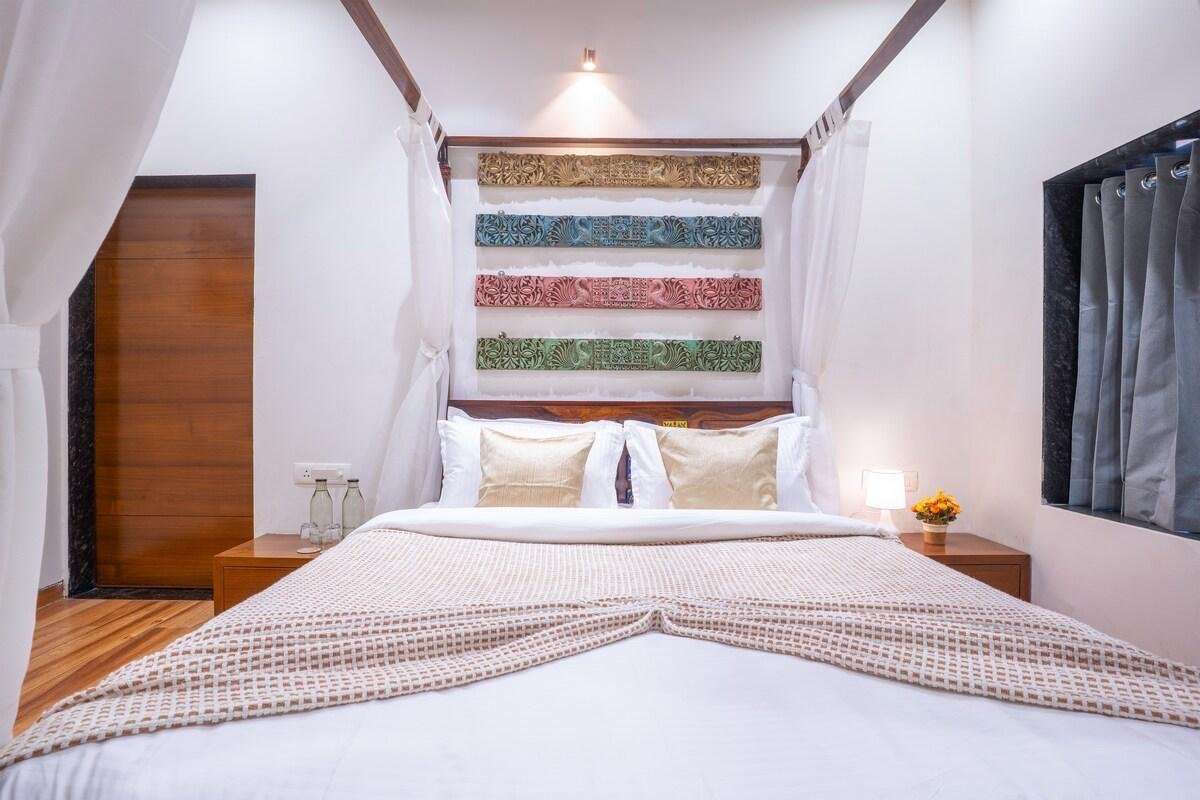 Lavender Crest | Pet- friendly 4-BHK Villa With Privat x Solis Nature