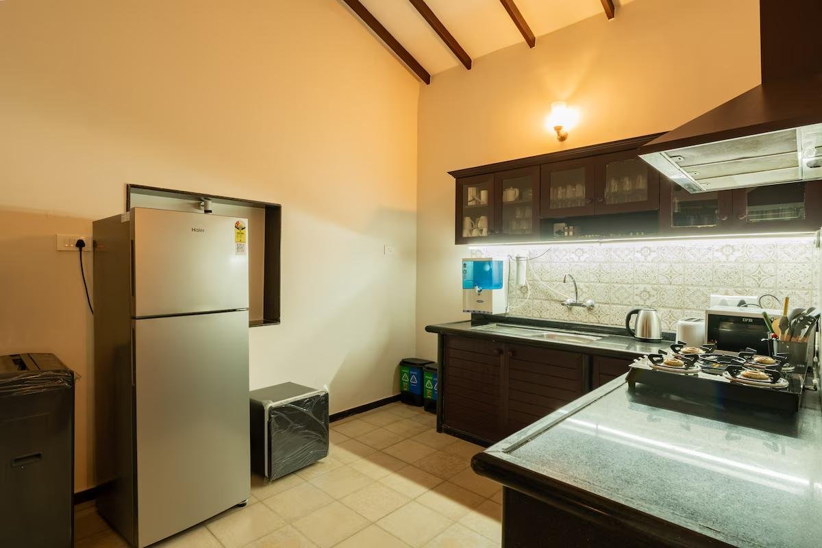 Alaya Stays Casa do Mar    4 bhk x Solis Nature