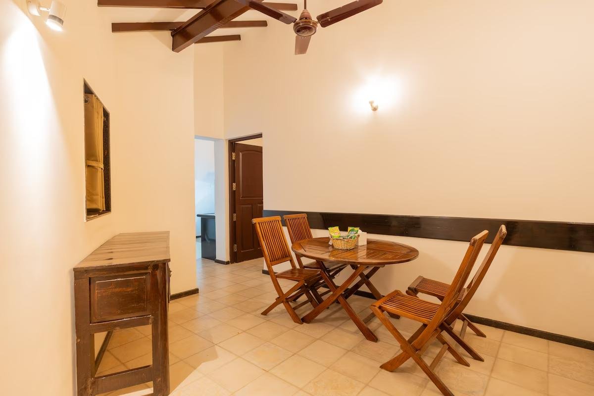 Alaya Stays Casa do Mar    4 bhk x Solis Nature