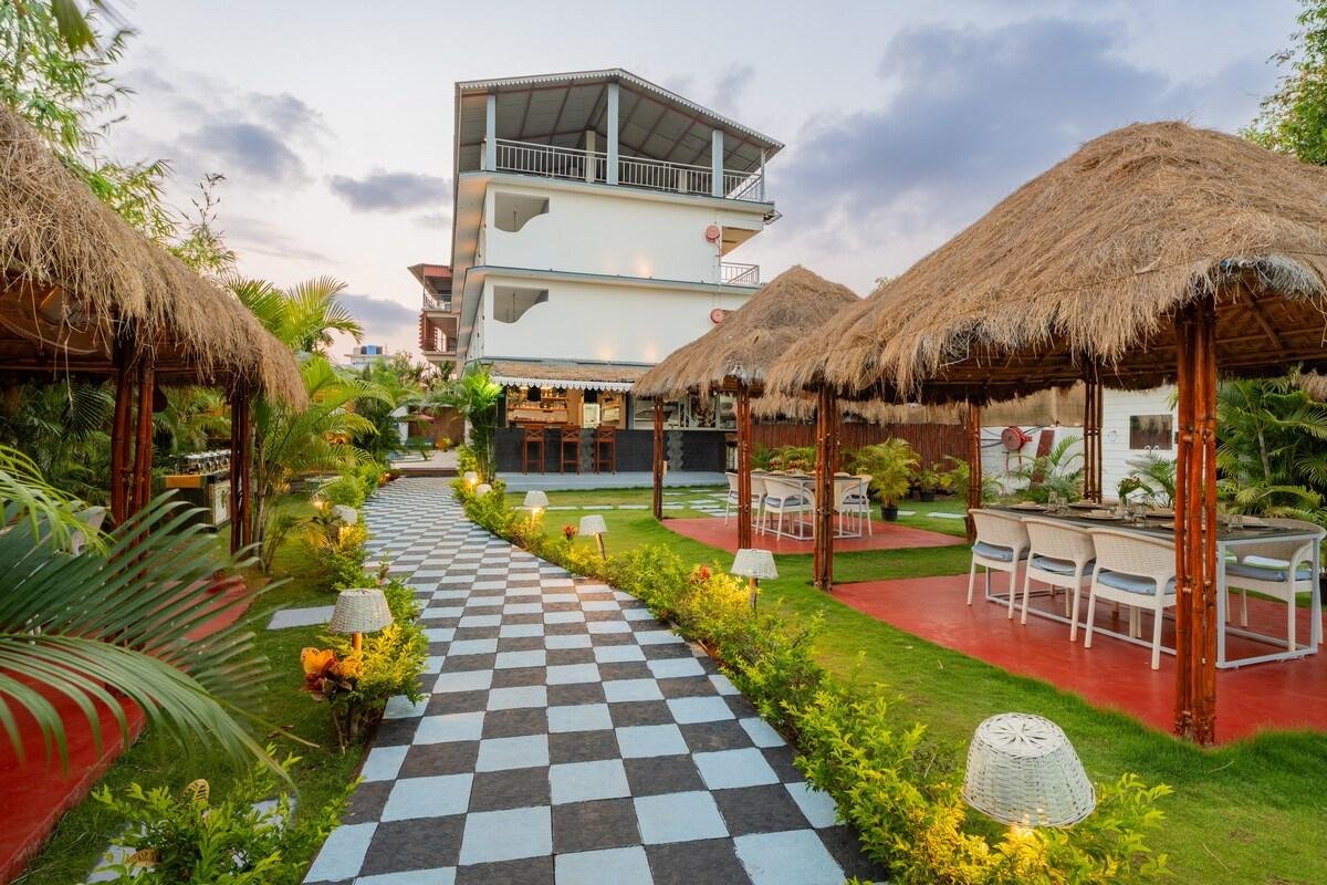 Retreat W/ Pool, Close to Ashvem Beach x Solis Nature