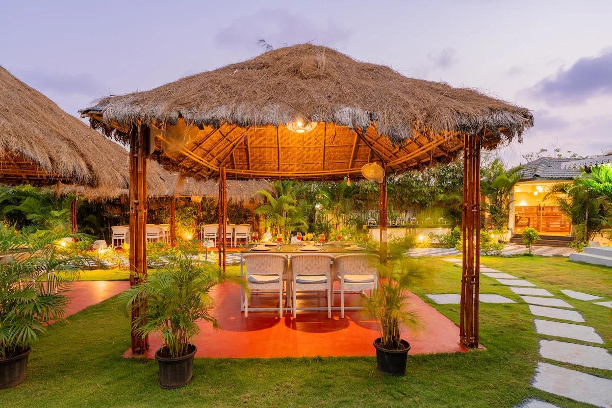 Alaya Stays, Gracias Aquora      1 bhk x Solis Nature