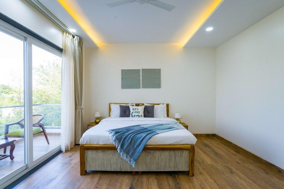 ELIVAAS AdhiVa Retreat   5 bhk x Solis Nature