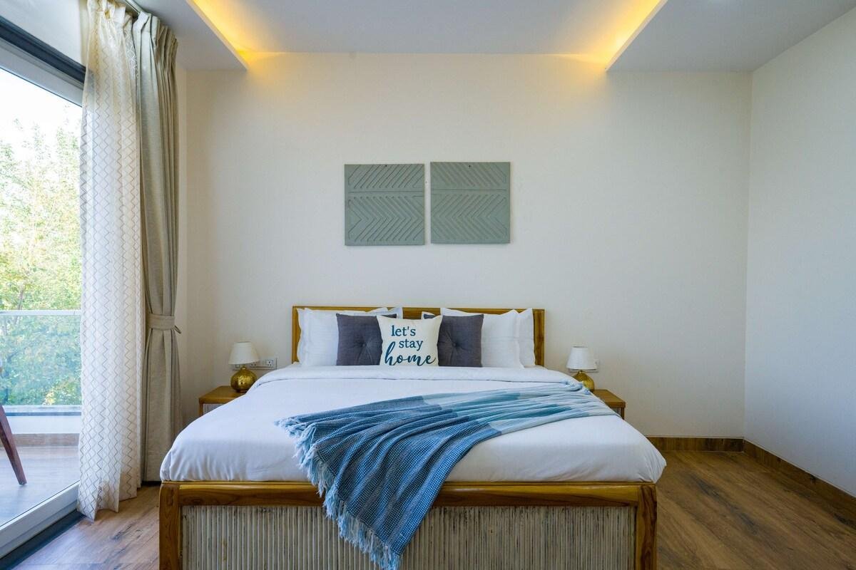 ELIVAAS AdhiVa Retreat   5 bhk x Solis Nature
