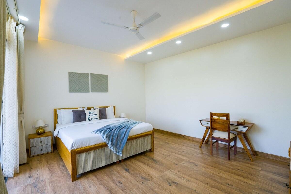 ELIVAAS AdhiVa Retreat   5 bhk x Solis Nature