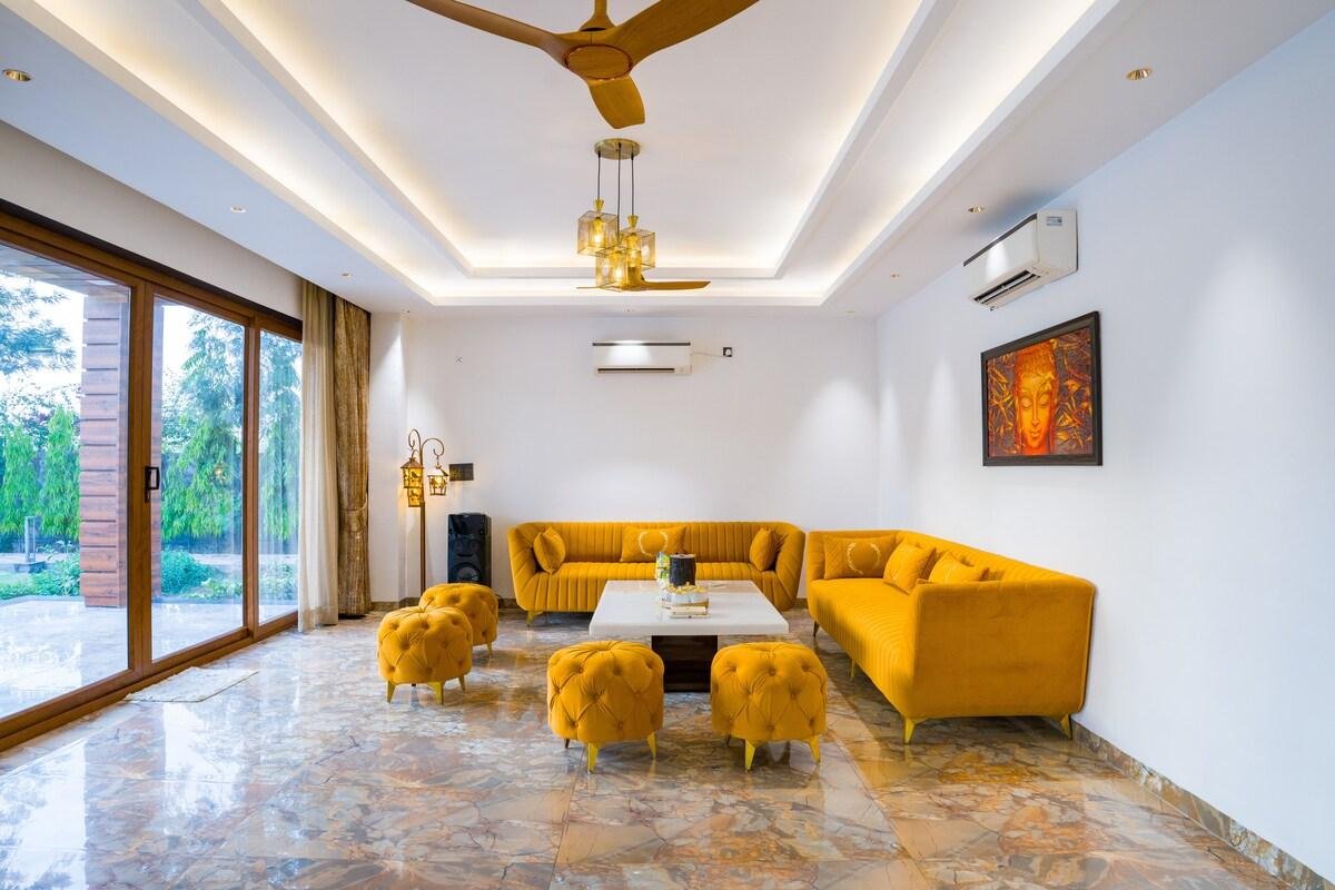 ELIVAAS Sanisa Farm  3 bhk x Solis Nature