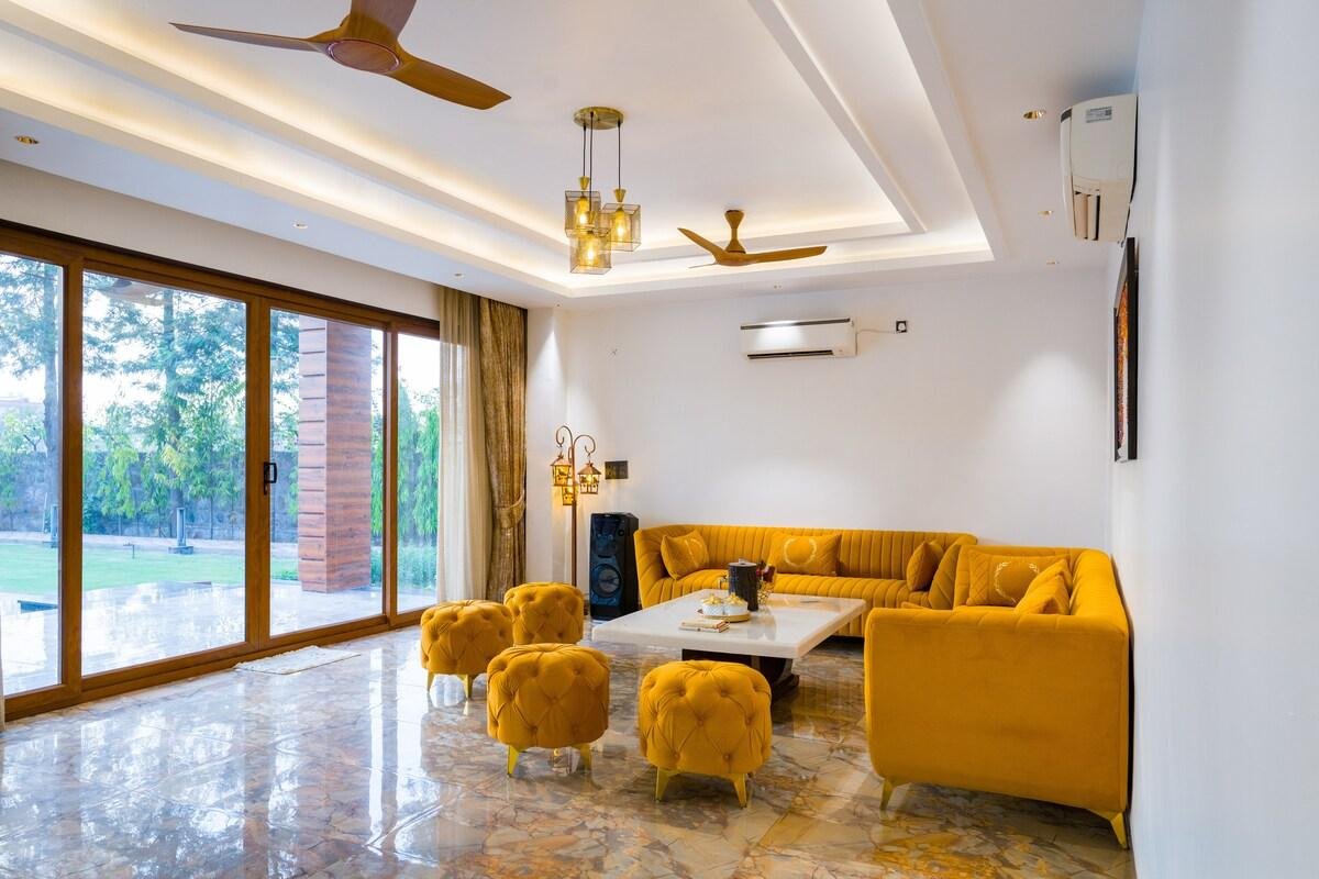 ELIVAAS Sanisa Farm  3 bhk x Solis Nature
